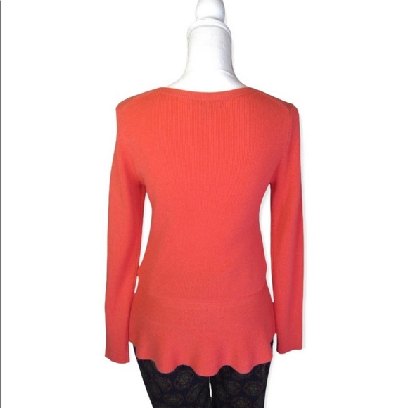 Banana republic peplum sweater - Picture 2 of 7